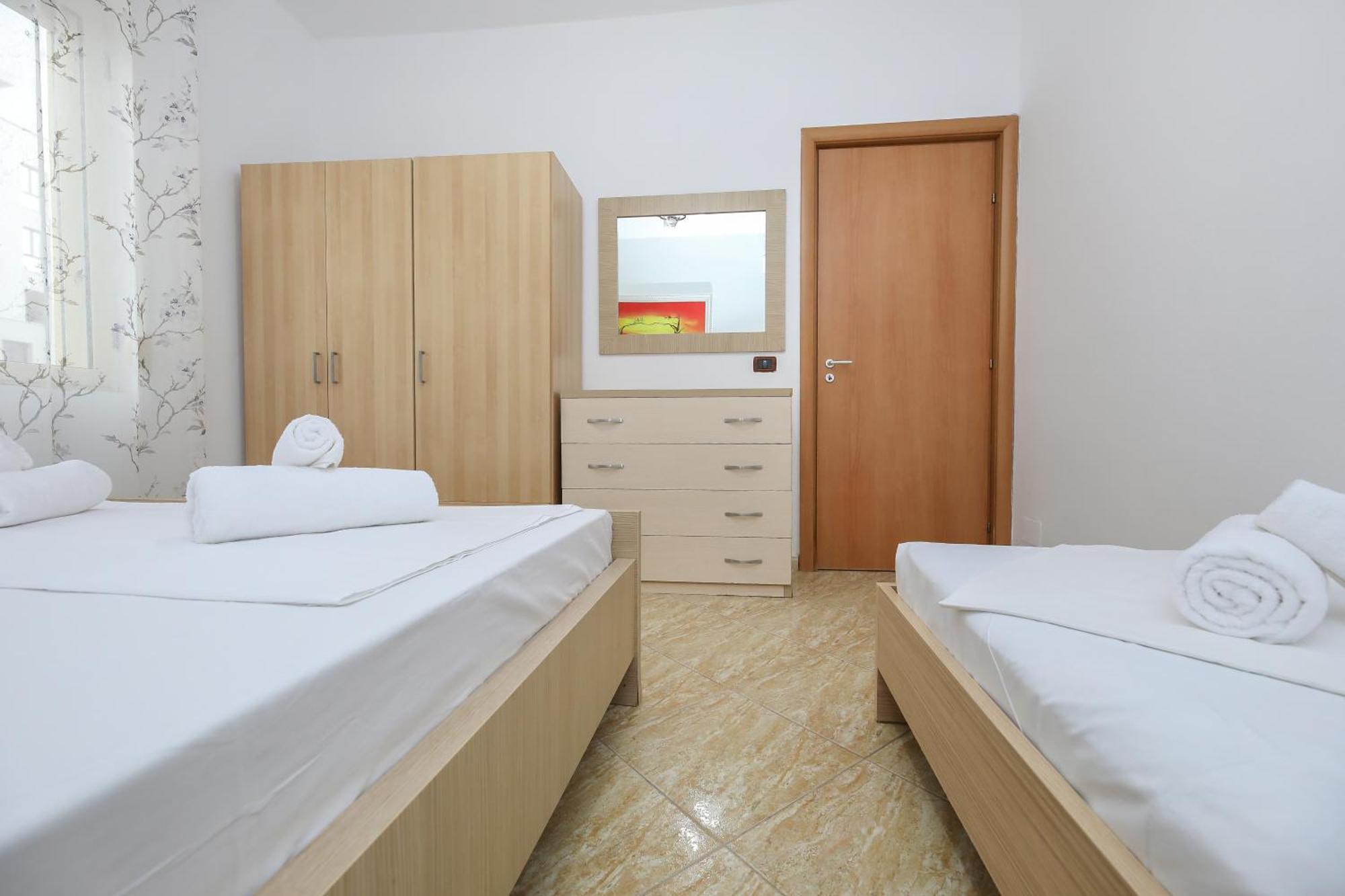 Noa Apartments Vlorë Extérieur photo