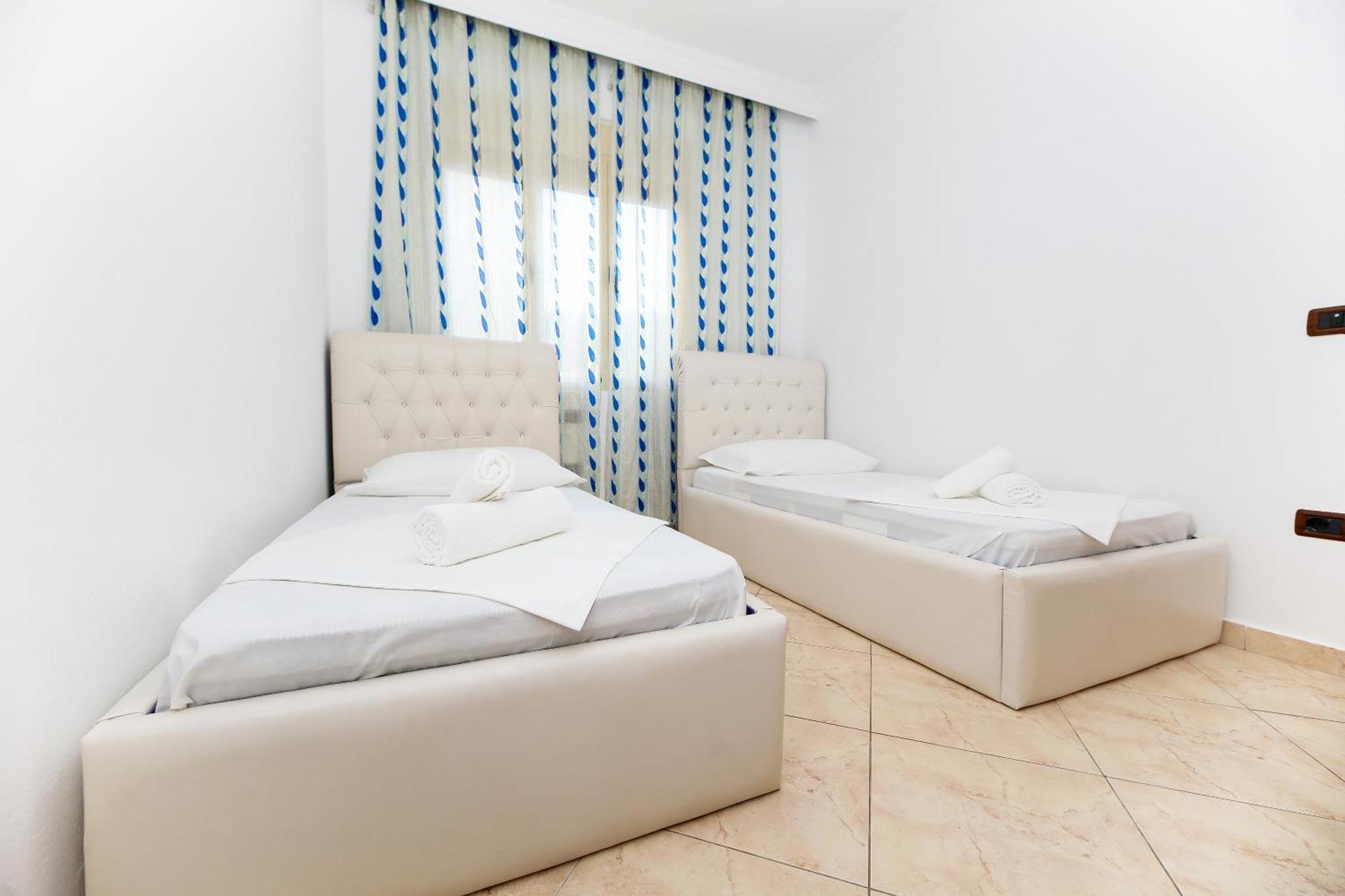 Noa Apartments Vlorë Extérieur photo