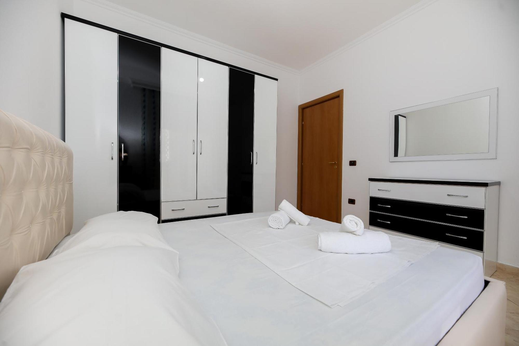Noa Apartments Vlorë Extérieur photo