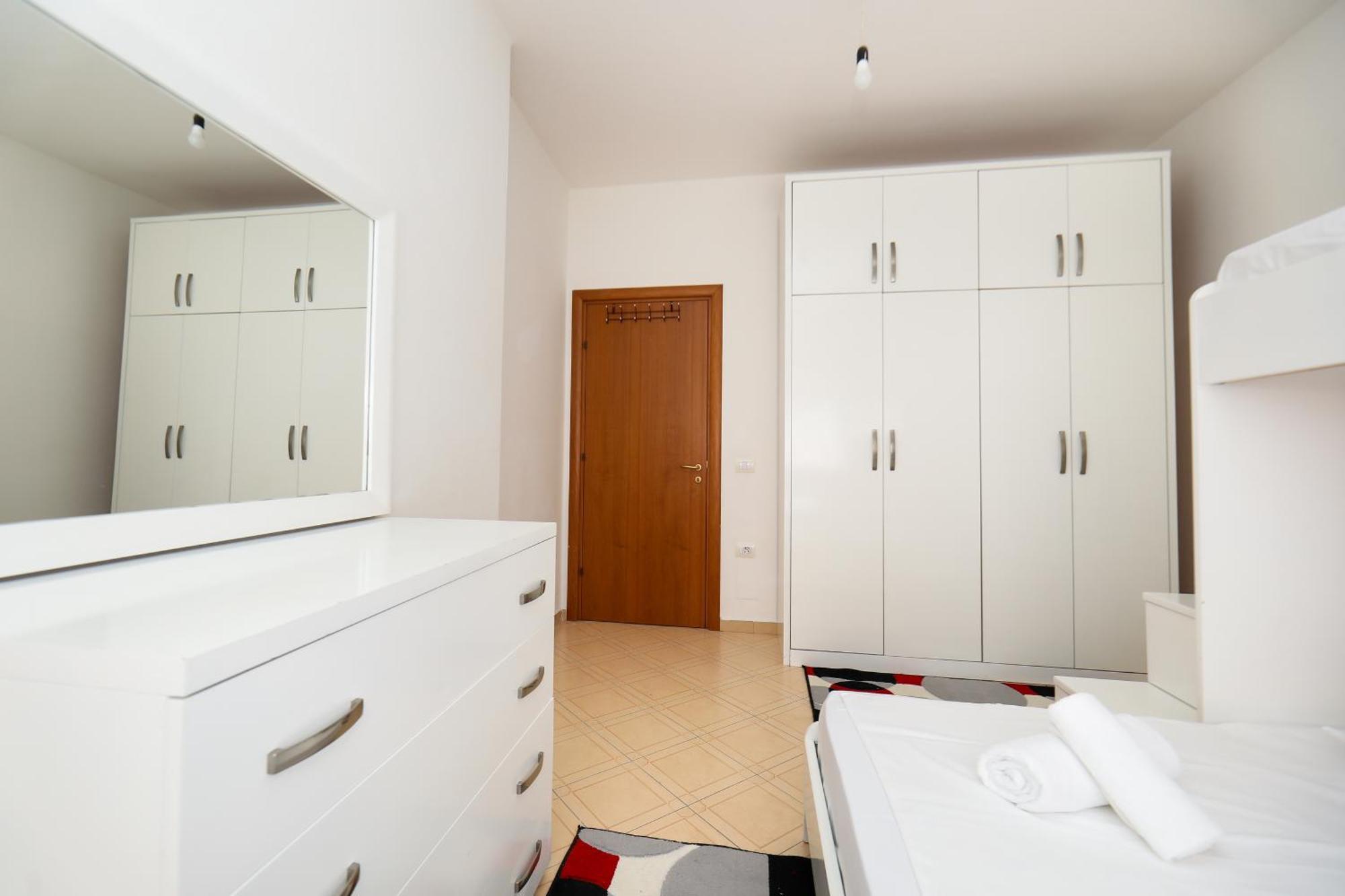 Noa Apartments Vlorë Extérieur photo